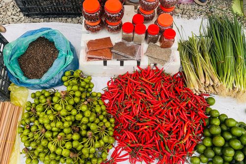 Những sắc màu tự nhiên trên mâm cơm của đồng bào Thái