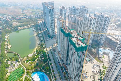 Doanh nghiệp niêm yết tăng trưởng lợi nhuận 23% trong quý I, bất động sản bứt phá mạnh mẽ