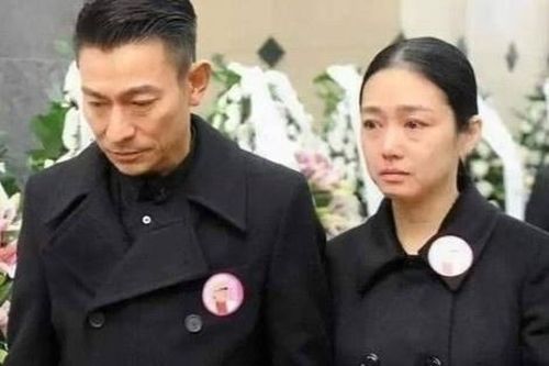 Bí mật chuyện tình ái của Lưu Đức Hoa