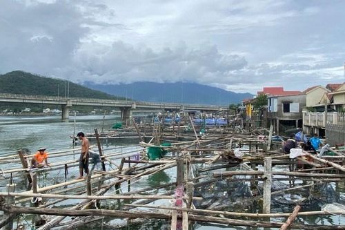 Một ngư dân tử vong nghi do giật điện khi sửa thuyền