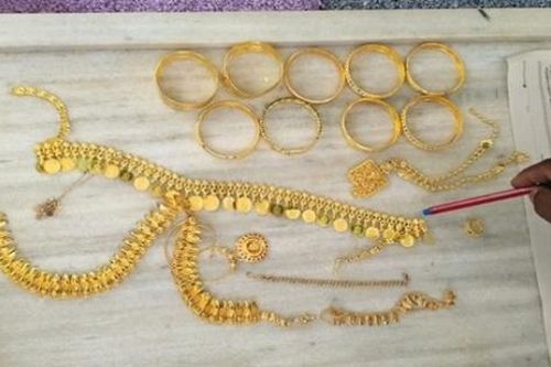 Ấn Độ: Lý do bất ngờ của vụ trộm vàng cưới