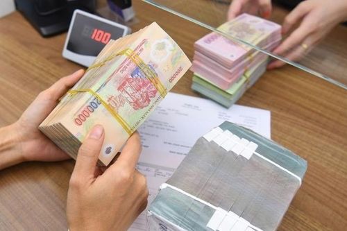 Chị ruột mất không để lại di chúc, em gái cần làm gì để nhận 3 tỷ ở 2 ngân hàng?