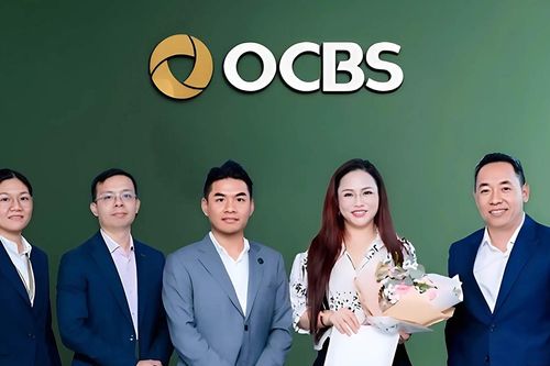 Ông Đào Nam Hải bị tạm đình chỉ chức vụ; hoa hậu làm sếp công ty chứng khoán