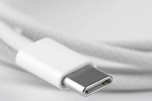 Nhiều người chưa thể phân biệt giữa USB-C và USB4