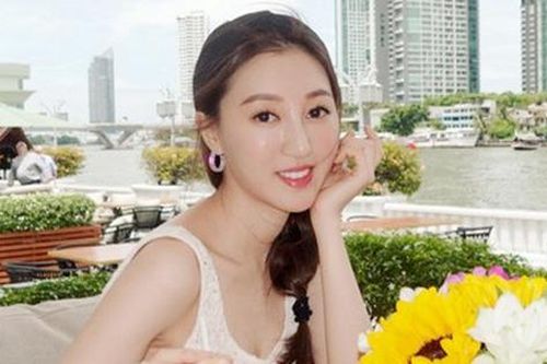 'Mỹ nhân đào mỏ' từ Á hậu trở thành phú bà nghìn tỷ trong vòng 8 tháng