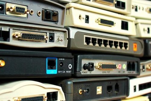 Những router 'cổ đại' đang rơi vào tầm ngắm của hacker do FBI 'điểm mặt'