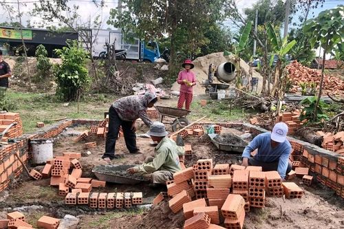 Hà Tây nỗ lực vượt khó trong xóa nhà tạm, nhà dột nát