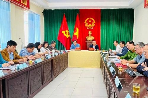 Bí thư Tỉnh ủy và Chủ tịch UBND tỉnh Gia Lai tiếp công dân vào ngày 15-5