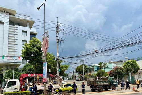 Pleiku: Mở dải phân cách giữa nút giao ngã ba Tô Vĩnh Diện-Phạm Văn Đồng