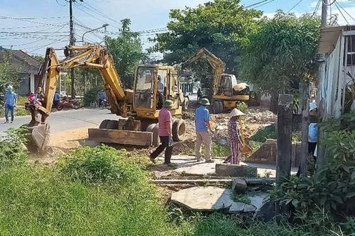 Tăng tốc hoàn thành dự án giao thông các tỉnh miền Trung