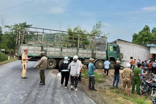 Tài xế xe tải tông nhà dân khiến 2 cháu nhỏ thương vong vừa bị khởi tố về tội đánh bạc