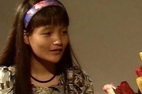 Nữ diễn viên '12A và 4H' nổi tiếng ngay từ phim đầu tiên, đang thành công bỗng đưa ra quyết định khiến khán giả tiếc nuối
