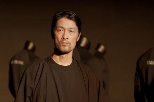 Johnny Trí Nguyễn – bạn diễn ăn ý của Ngô Thanh Vân trở lại với hình ảnh lạ lẫm sau nhiều năm ở ẩn