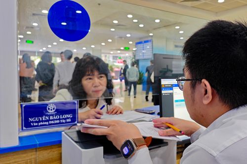 Người dân có thể thực hiện trực tuyến một số thủ tục về đất đai ở Hà Nội từ 20-5