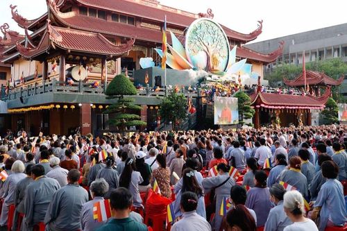 Nuôi dưỡng tâm từ bi, lan tỏa tình yêu thương