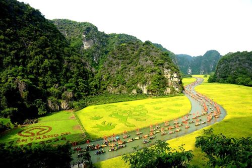 Đặt tên đừng chỉ nhìn bản đồ, hãy 'nghe đất', nghe dân...