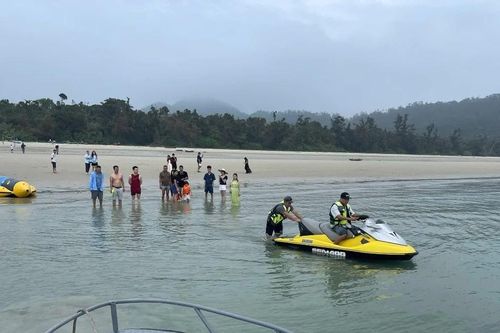 Phạt 56 triệu đồng 3 người điều khiển mô tô nước sai quy định ở Quảng Ninh
