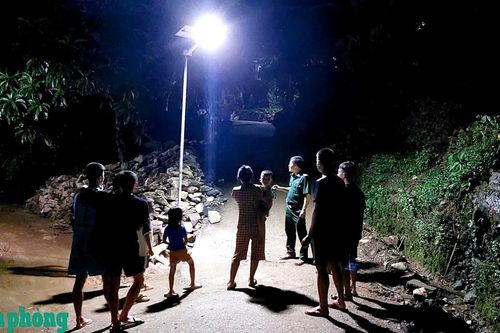 Tạo khởi sắc ở những bản làng biên giới khó khăn