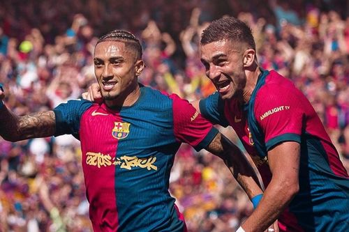 Barcelona tiến sát ngôi vô địch La Liga sau màn ngược dòng tại El Clasico