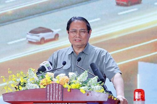 Thủ tướng Phạm Minh Chính: Phấn đấu vượt tiến độ dự án cao tốc qua Nam Định, Thái Bình ít nhất 6 tháng