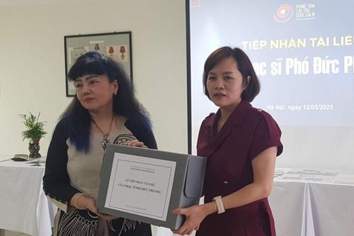 Tiếp nhận nhiều tư liệu âm nhạc của cố nhạc sĩ Phó Đức Phương