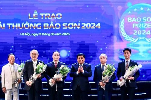 Bốn nhà khoa học giành Giải thưởng Bảo Sơn 2024