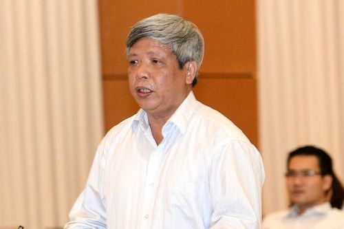 Cựu Thứ trưởng Bộ TN&MT Nguyễn Linh Ngọc hầu tòa vì liên quan vụ đất hiếm