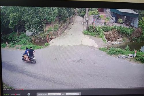 Bắt nhanh 2 đối tượng cướp giật tài sản của chủ cửa hàng tạp hóa