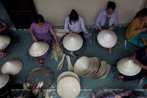 Khám phá làng nghề Mỹ Lam - biểu tượng nón lá bài thơ xứ Huế