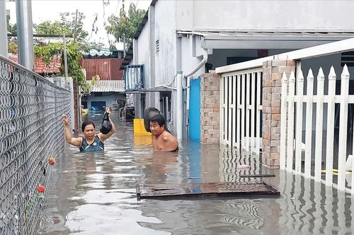 Cảnh báo mùa mưa dị thường ở TPHCM và Nam bộ