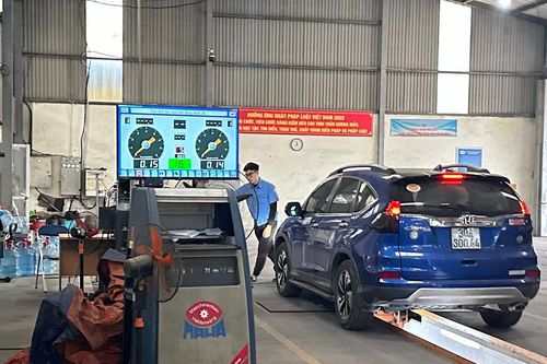 Thông tin 'Hà Nội, TP. HCM cấm ô tô sản xuất trước 2017', hiểu thế nào cho đúng?