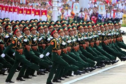 Chính sách trợ cấp mới cho sĩ quan nghỉ hưu trước tuổi