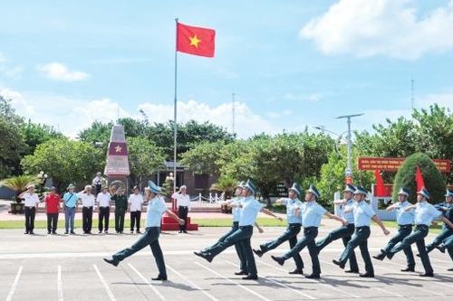Để người dân Nam Tây Nguyên hiểu và yêu biển, đảo hơn