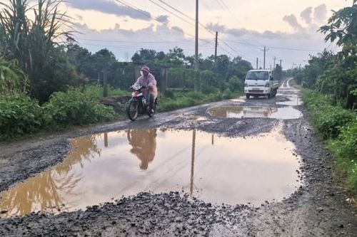 Đường liên xã ''nắng bụi, mưa lầy'' đã có kế hoạch vốn đầu tư công năm 2025