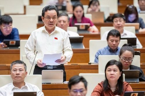 Tranh cãi quanh việc áp thuế TNDN với trường học, bệnh viện công