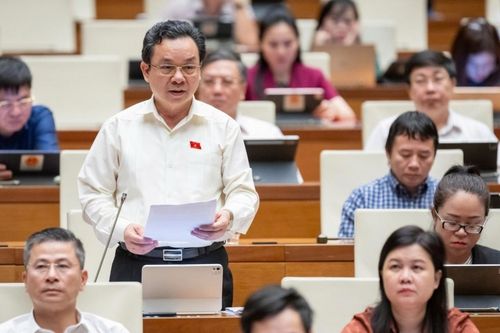 ĐBQH lo ngại học phí, viện phí phải 'gánh thêm' thuế thu nhập doanh nghiệp