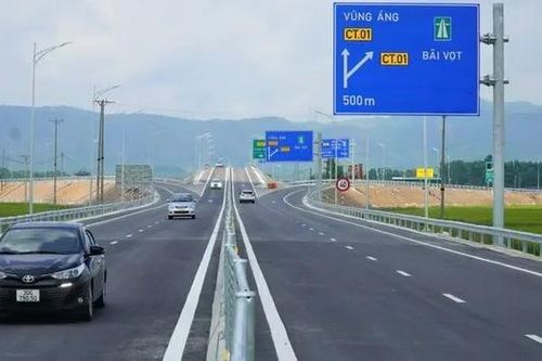 Rà soát an toàn giao thông trên cao tốc