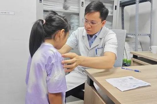 Thêm cơ hội cho bệnh nhân gù vẹo cột sống bẩm sinh