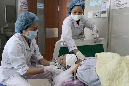 Người thân đặc biệt của bệnh nhân ung thư