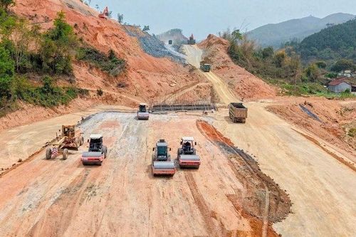 Lạng Sơn: Giải ngân vốn các dự án đầu tư công đạt gần 1.600 tỷ đồng