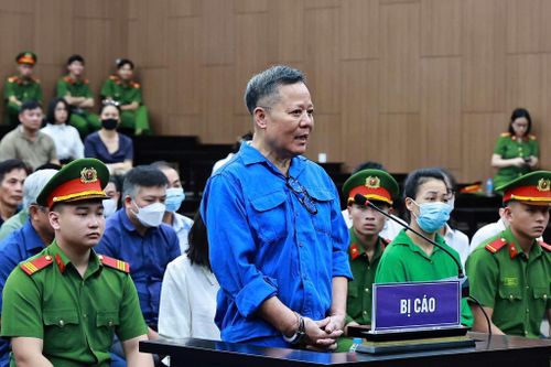 Chủ tịch Công ty Thái Dương bật khóc, khai học hết lớp 8, không biết về kế toán
