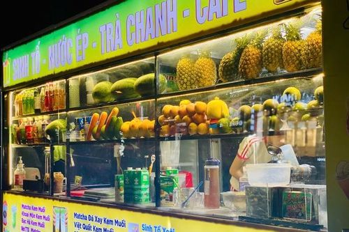 Nước trái cây giá rẻ 'lên ngôi' khi thời tiết vào hè