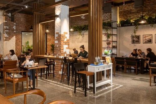 Làm thêm trong mùa thực tập: Sinh viên phải chọn giữa tiền bạc và sức khỏe