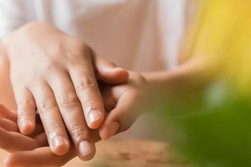 6 loại thực phẩm tốt cho móng tay