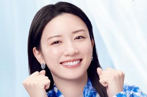 Sau nghi vấn ngoại tình, 'Ngọc nữ' Nhật Bản Nagano Mei tiếp tục bị gặp rắc rối