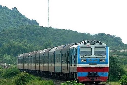 Giao nhiệm vụ lập báo cáo nghiên cứu tiền khả thi 5 dự án đường sắt trọng điểm
