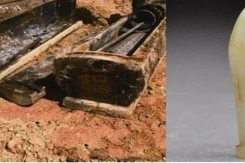 Trộm báu vật mộ cổ, người đàn ông gặp chuyện kinh hãi nửa đêm