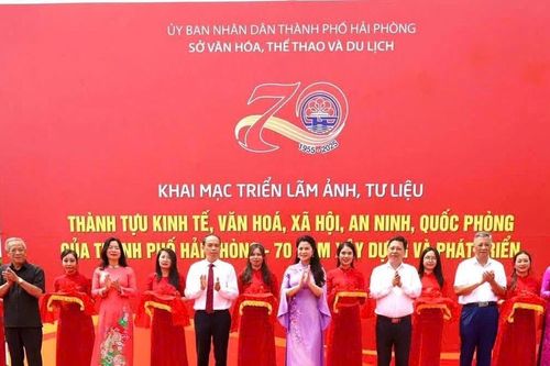 Hải Phòng: Triển lãm ảnh 70 năm xây dựng và phát triển