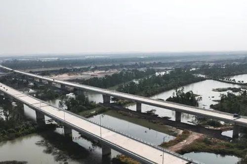 Cựu Giám đốc BQL Dự án Quảng Ninh bị cáo buộc nhận hơn 9 tỷ đồng từ các nhà thầu