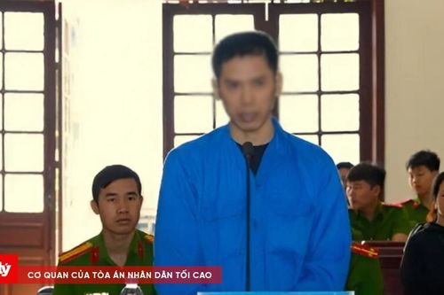 Mâu thuẫn cá nhân, dùng dao tấn công hàng xóm